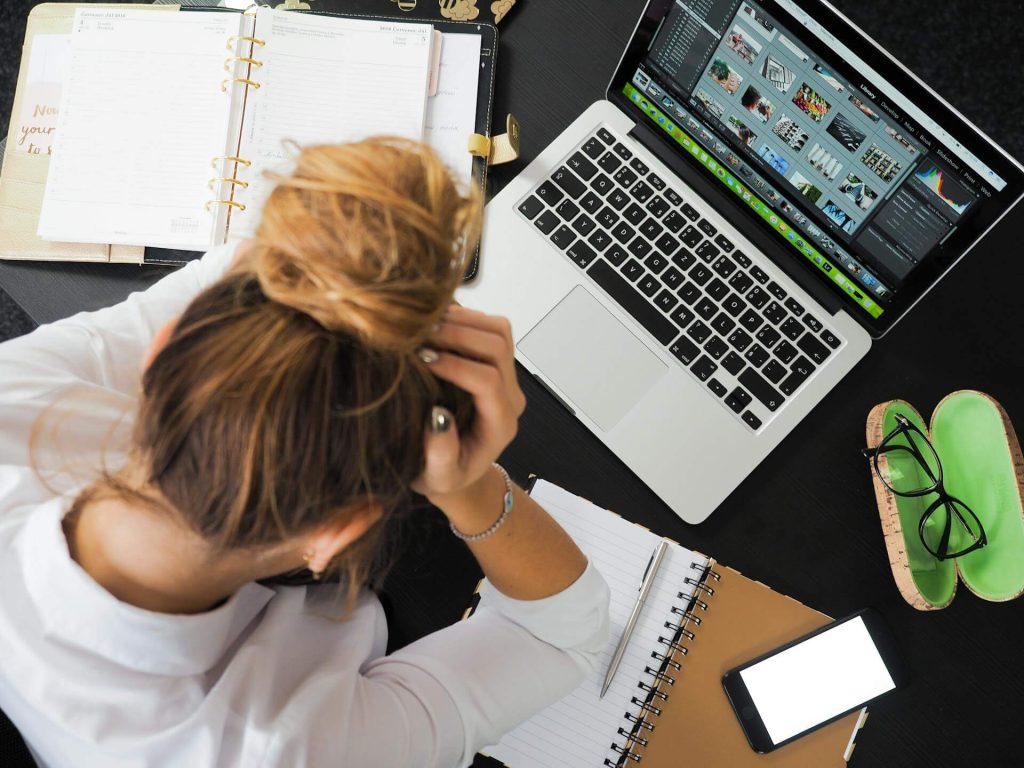 10 osnovnih veština - brainstorming i rešavanja problema u VA poslu – analiza podataka i donošenje odluka.